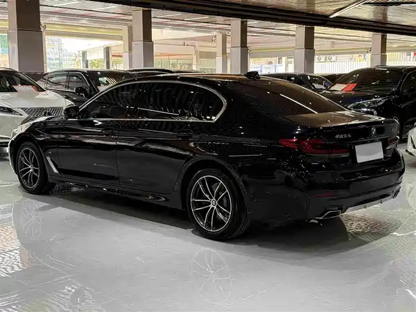 BMW 5 Series 2023