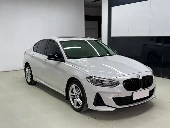 BMW 1 Series 2023