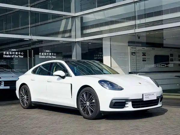 Porsche Panamera 2018