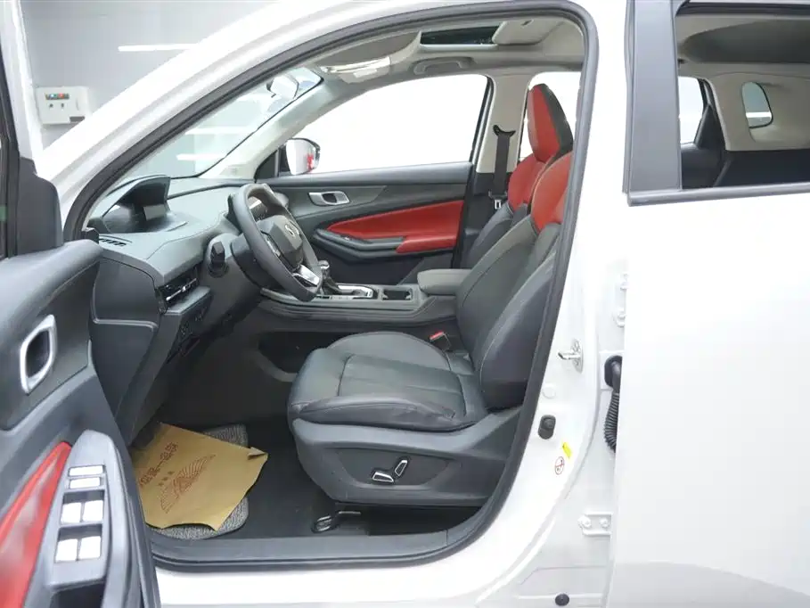 Changan CS55PLUS 2023 — фото 10