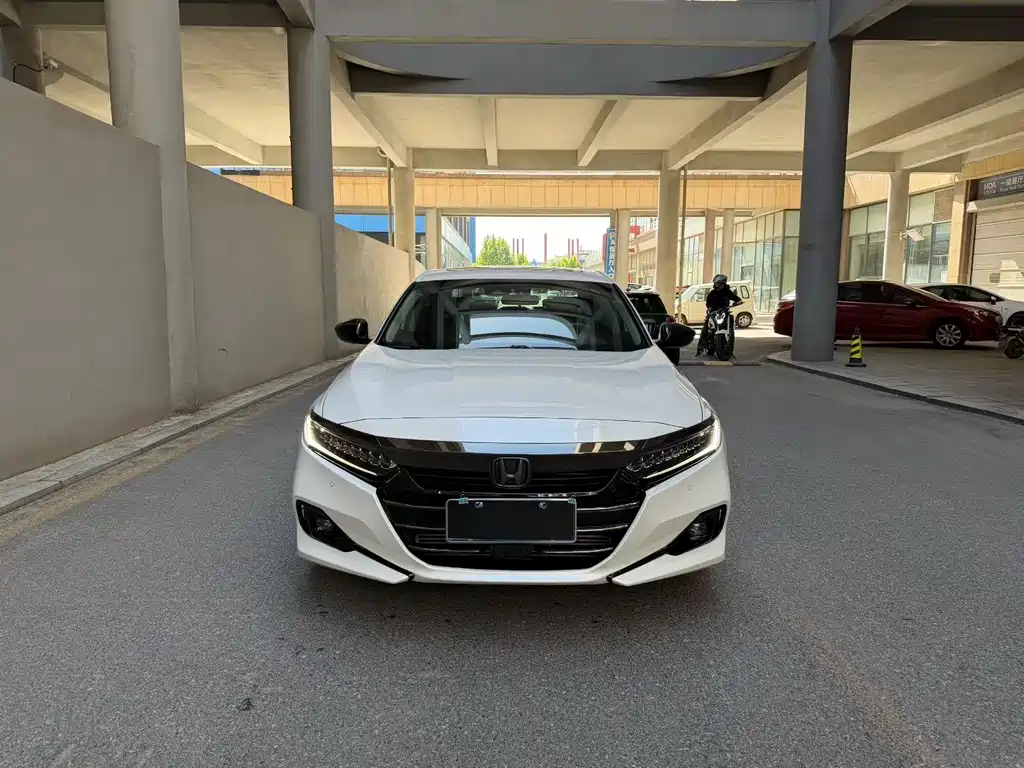 Honda Accord 2023 — фото 2
