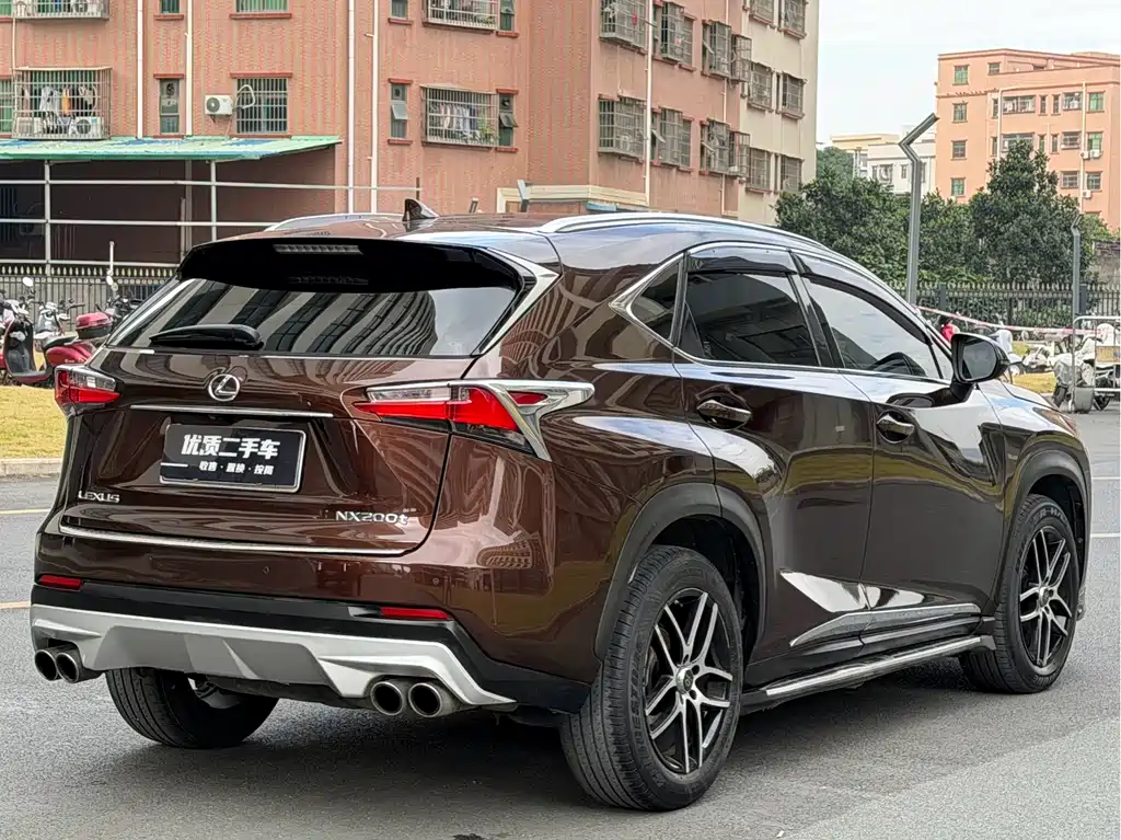 Lexus NX 2016 — фото 6