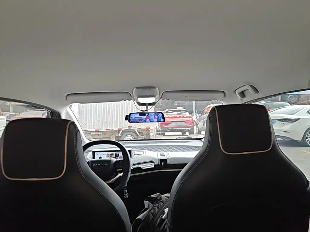 Baojun Kiwi EV 2021 — фото 18