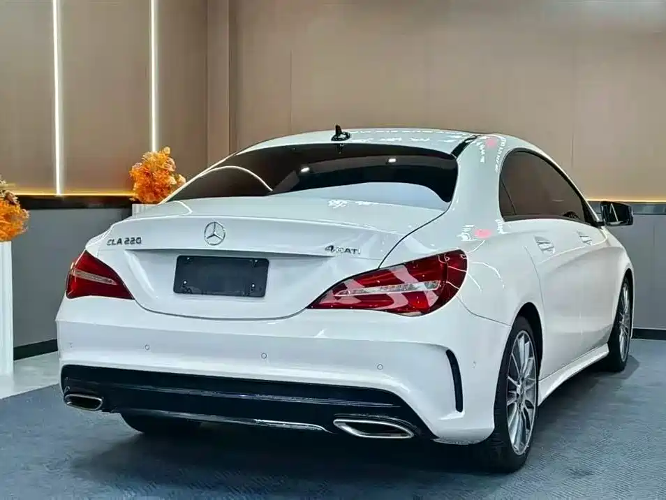Mercedes-Benz CLA 2017