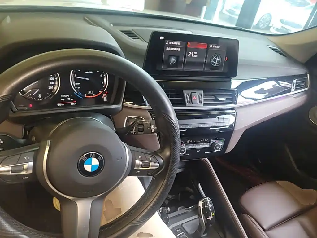BMW X1 2021 — фото 10