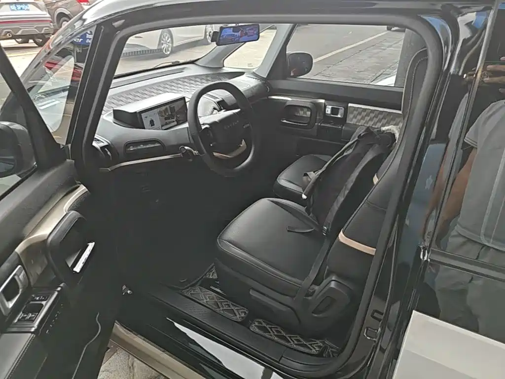 Baojun Kiwi EV 2021 — фото 15