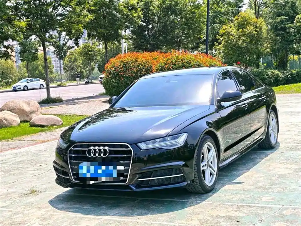 Audi A6L 2018 — фото 1