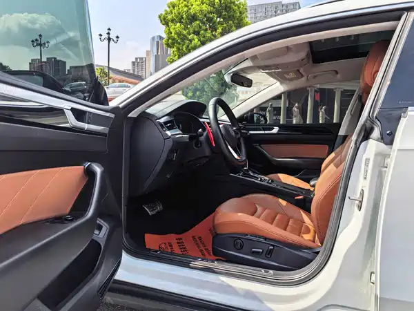 Volkswagen CC 2022