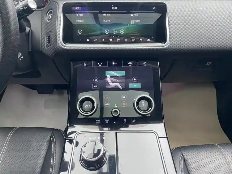 Land Rover Velar 2018 — фото 19