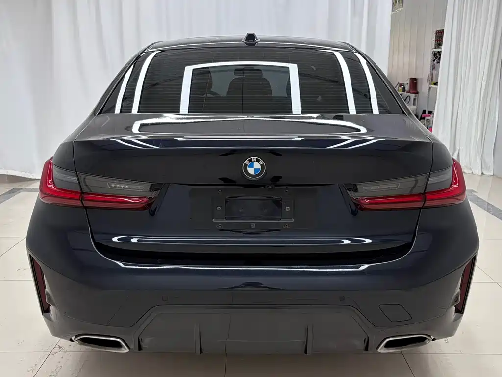 BMW 3 Series 2023