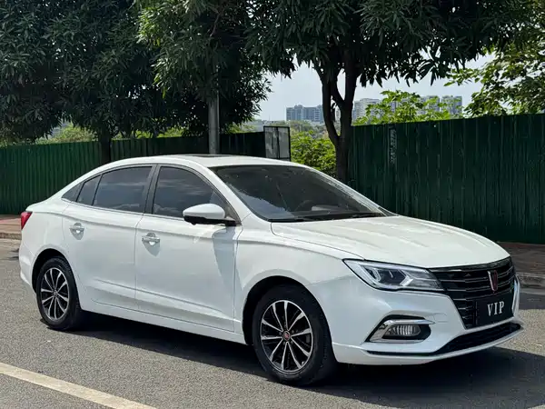 Roewe i5 2019