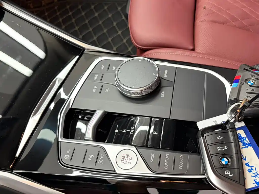 BMW 3 Series 2023 — фото 14