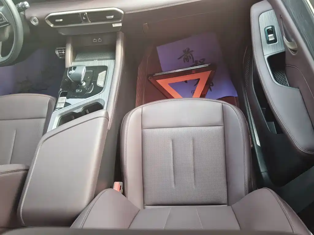 Jetour X90 PLUS 2025