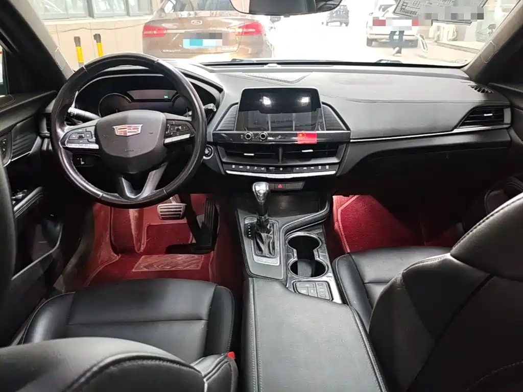 Cadillac CT4 2020 — фото 10