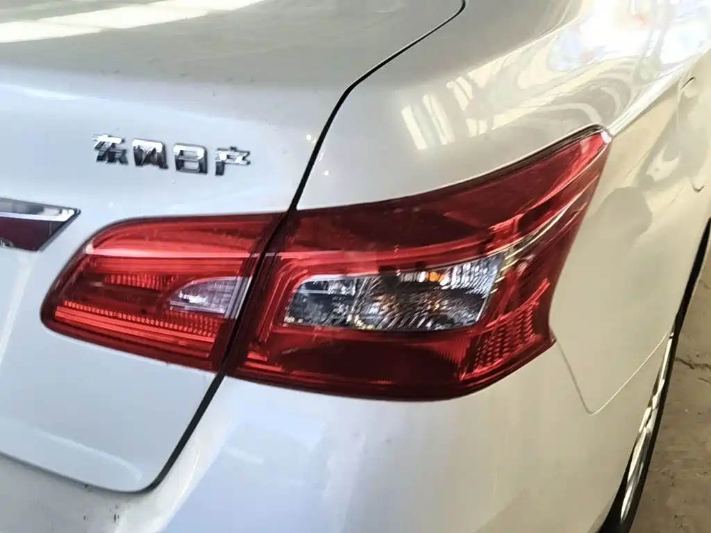 Nissan Sylphy 2016 — фото 24