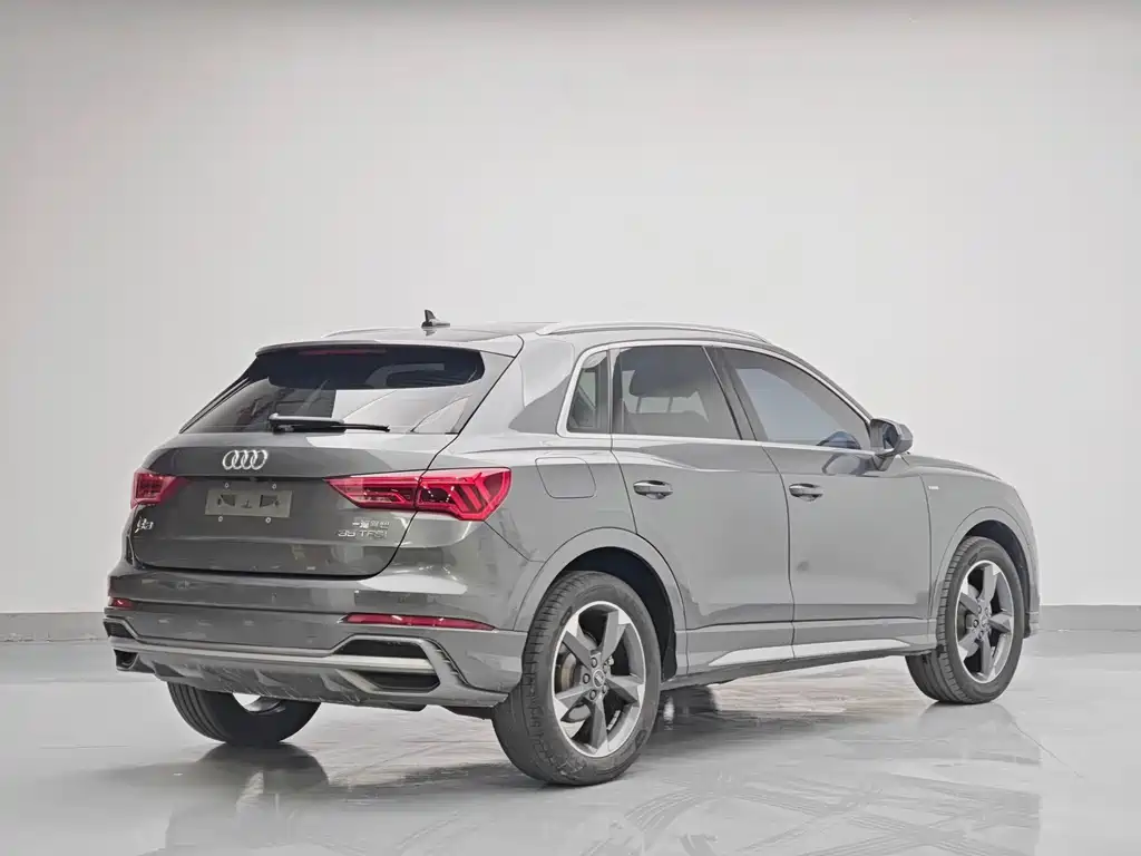 Audi Q3 2023