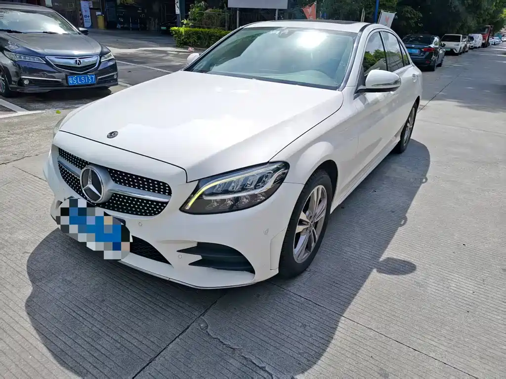 Mercedes-Benz C-Class 2019
