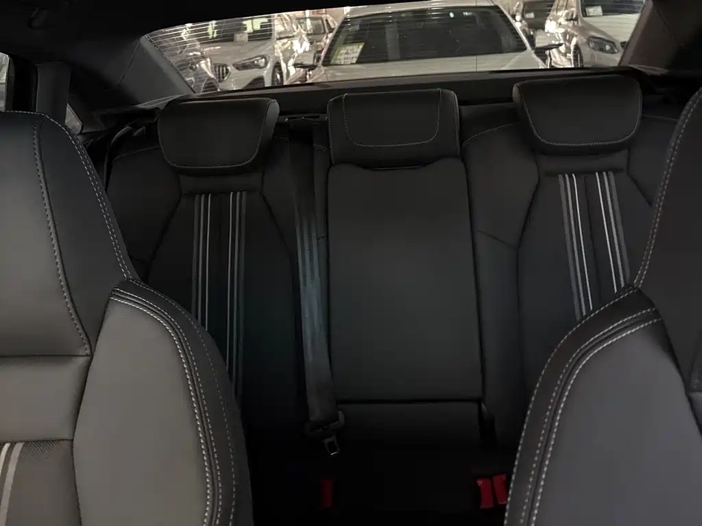 Audi A3 2024 — фото 12