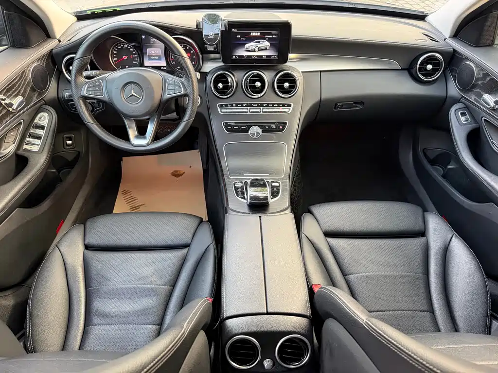Mercedes-Benz C-Class 2017 — фото 13