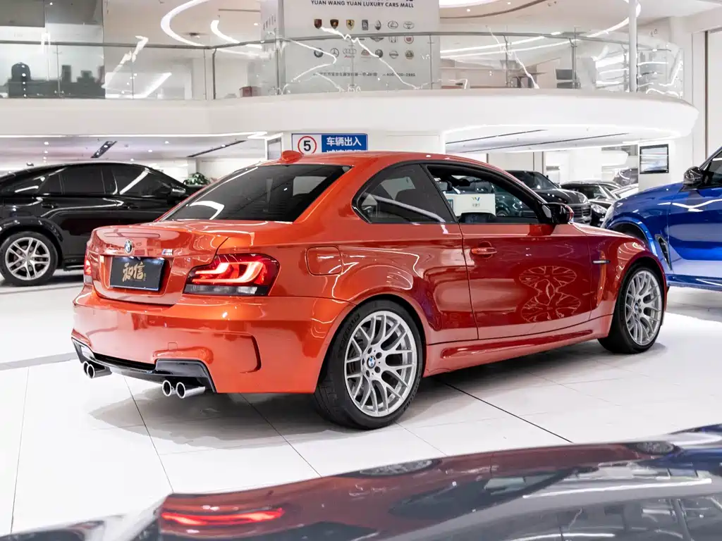 BMW 1 Series M 2018 — фото 6