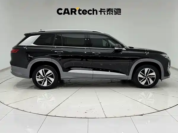 Audi Q6 2023