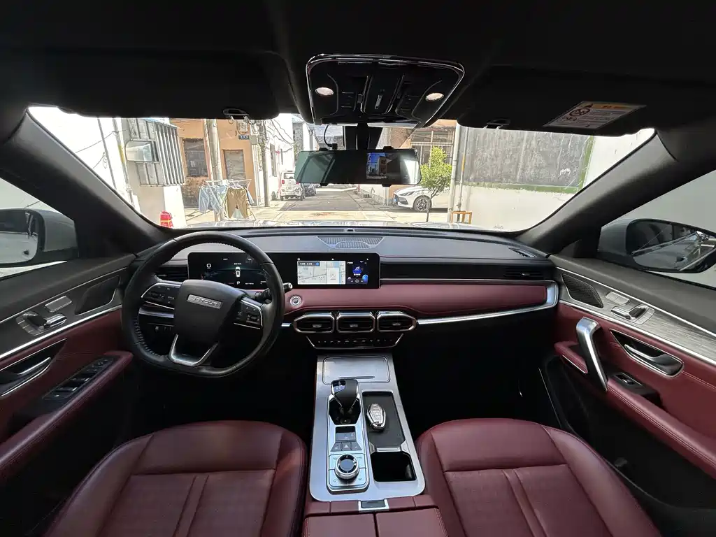 Jetour X70 PLUS 2025