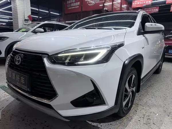 Toyota Yaris L 2022