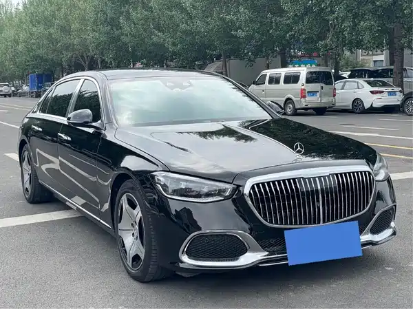 Mercedes-Benz Maybach S-Class 2024