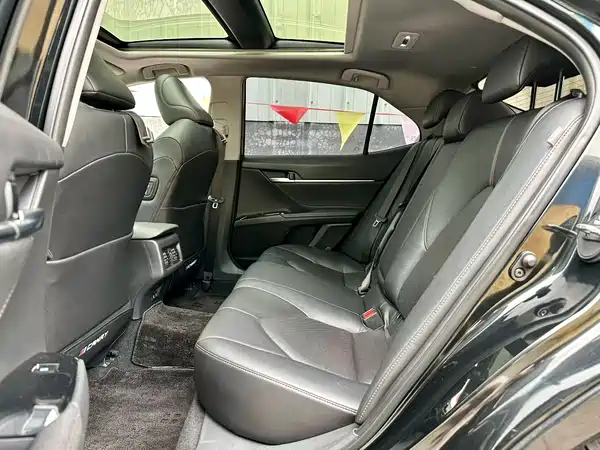 Toyota Camry 2019