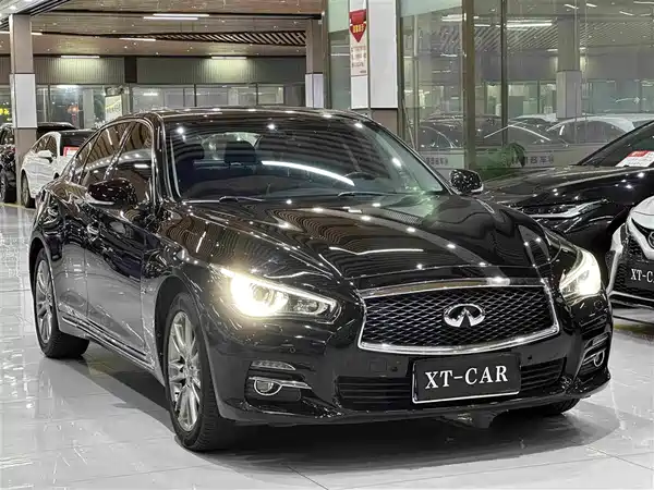 Infiniti Q50L 2017