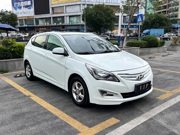 Hyundai Rui Yi 2014