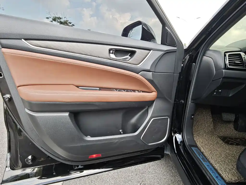 Honda UR-V 2022 — фото 30