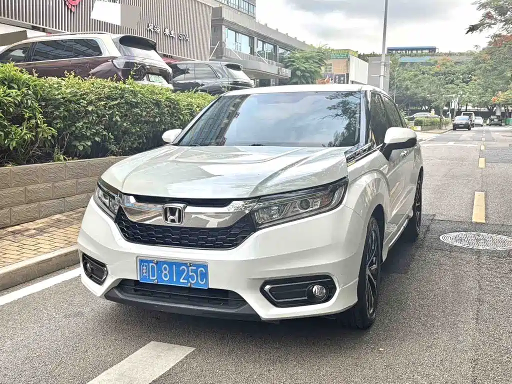 Honda Avancier 2019 — фото 1