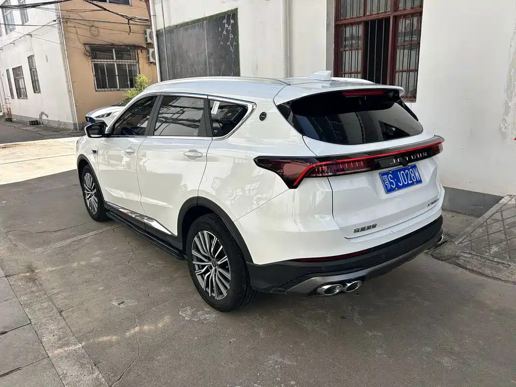 Jetour X70 PLUS 2025