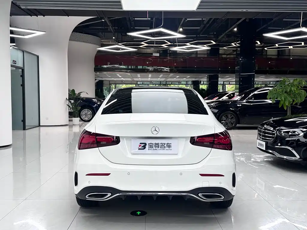 Mercedes-Benz A-Class 2025 — фото 18