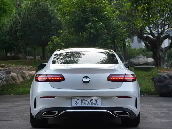 Mercedes-Benz E-Class 2021