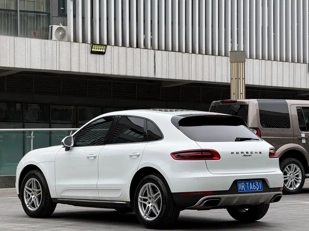 Porsche Macan 2016 — фото 6