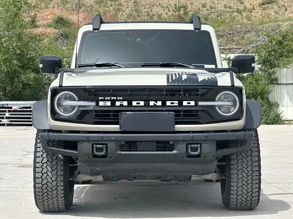 Ford Bronco 2025