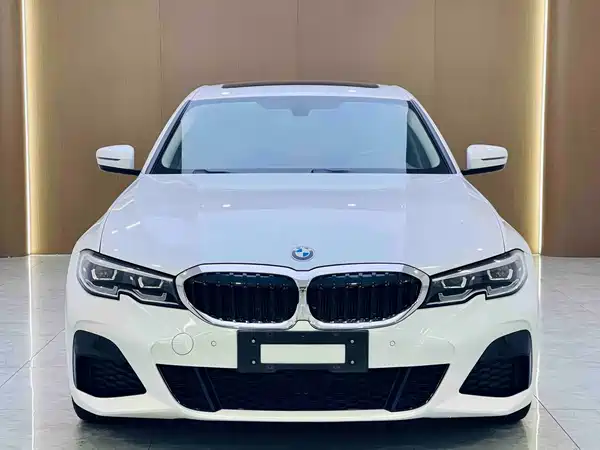 BMW 3 Series 2021