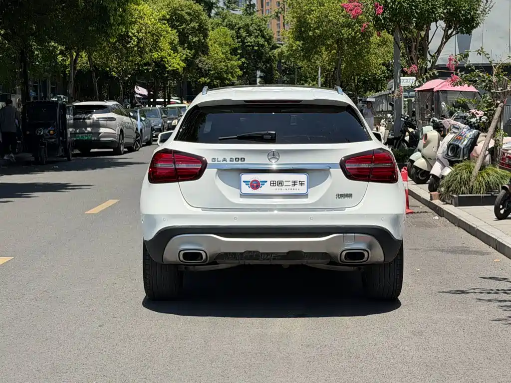 Mercedes-Benz GLA 2019