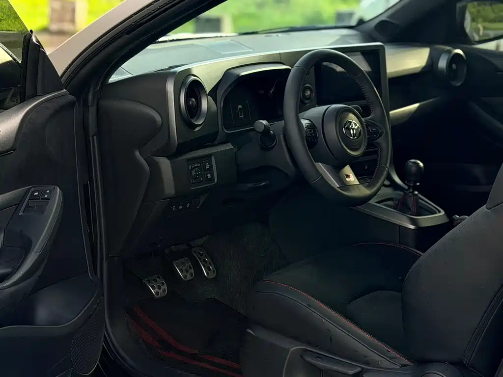 Toyota GR YARIS 2026