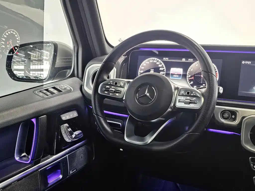 Mercedes-Benz G-Class 2018 — фото 10