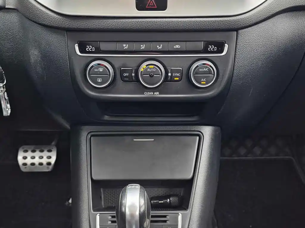 Volkswagen Tiguan 2017 — фото 10