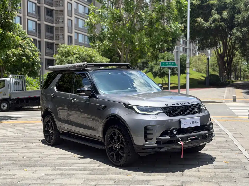 Land Rover Discovery 2022