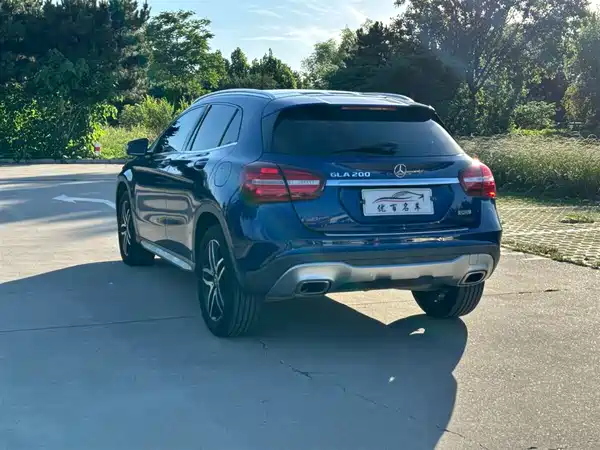 Mercedes-Benz GLA 2017