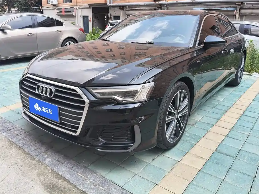Audi A6L 2021 — фото 1