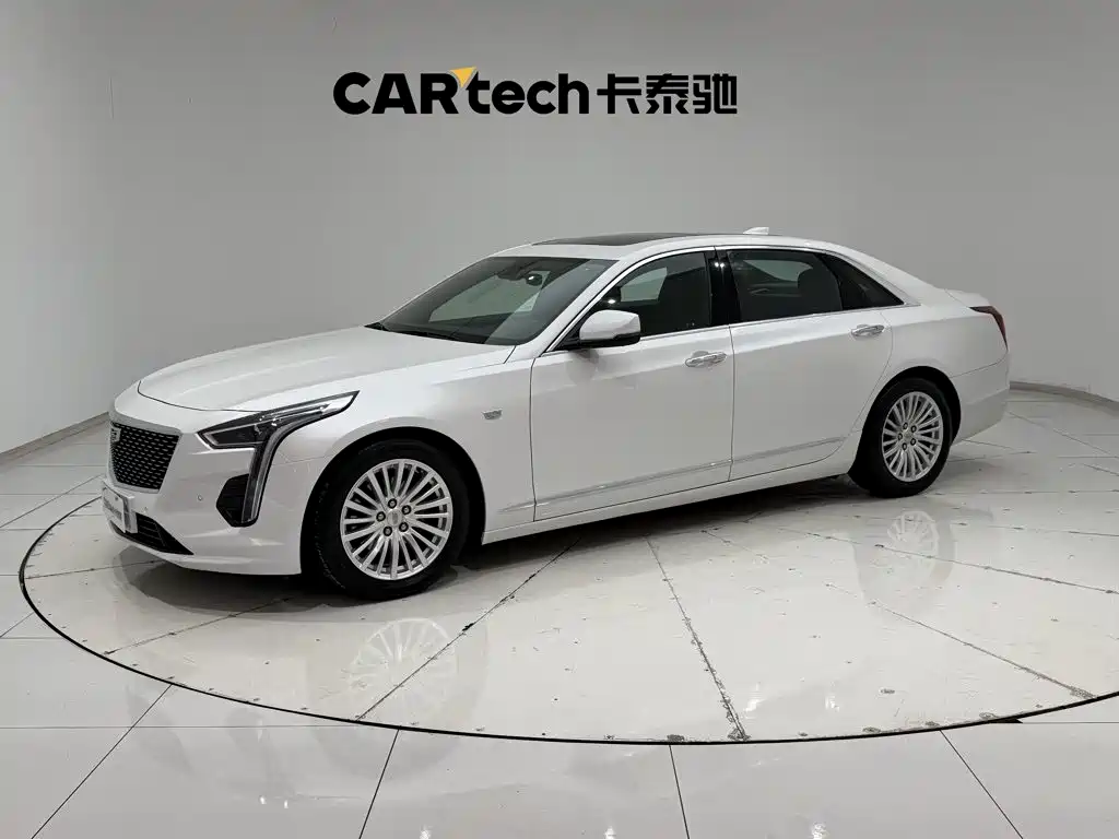 Cadillac CT6 2023 — фото 1