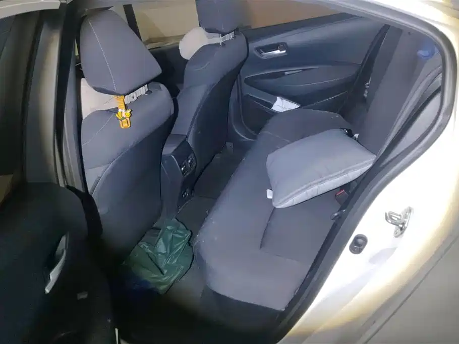 Toyota Corolla 2019 — фото 11