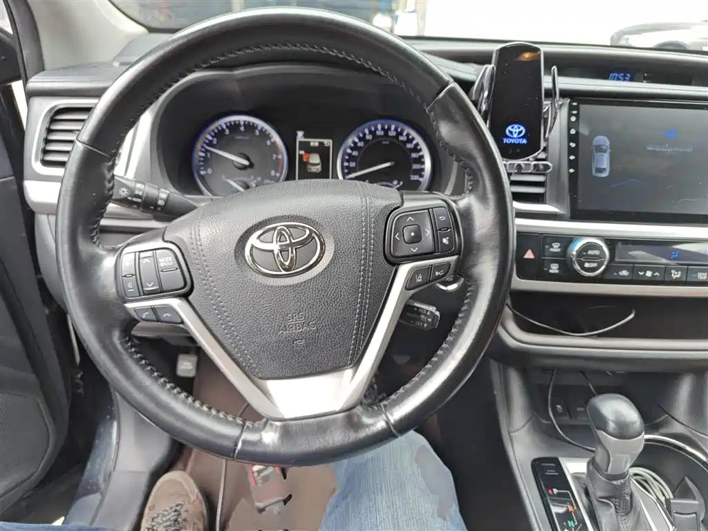 Toyota Highlander 2019 — фото 4