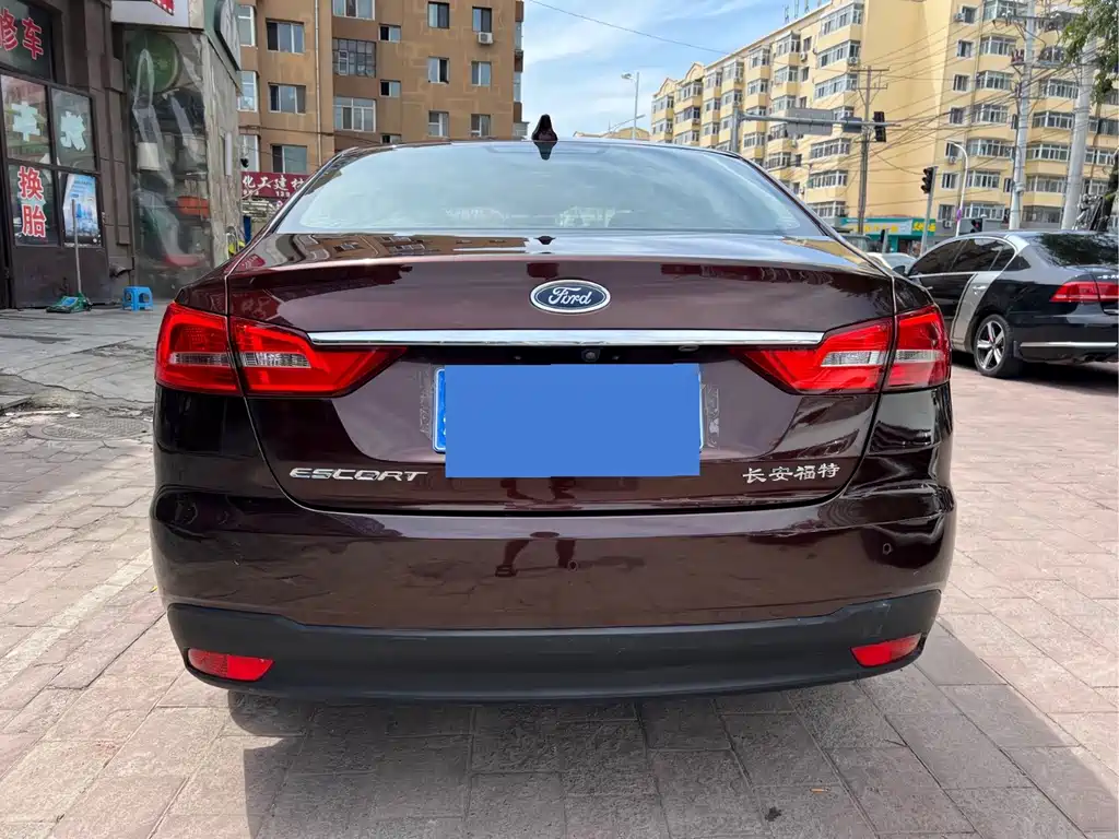 Ford Forrest 2019